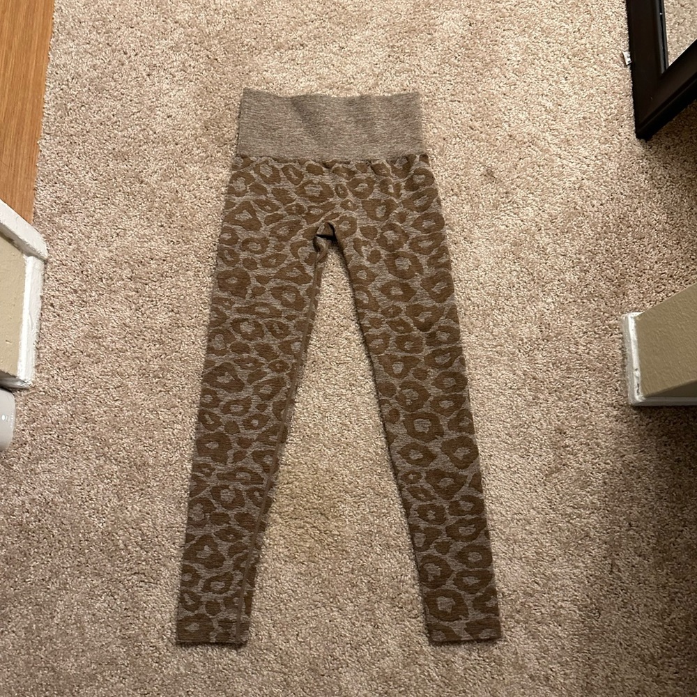 NVGTN Wild Thing Collection Leopard Print in Brown